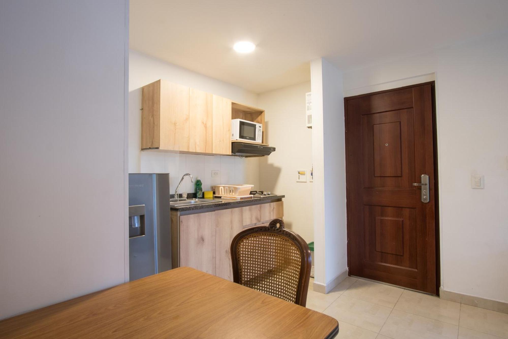 Apartahotel Edificio Fenicia Lofts Laureles *